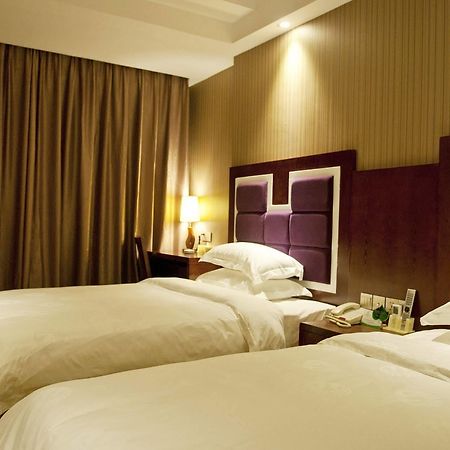 Yuwei Business Hotel Guilin Esterno foto